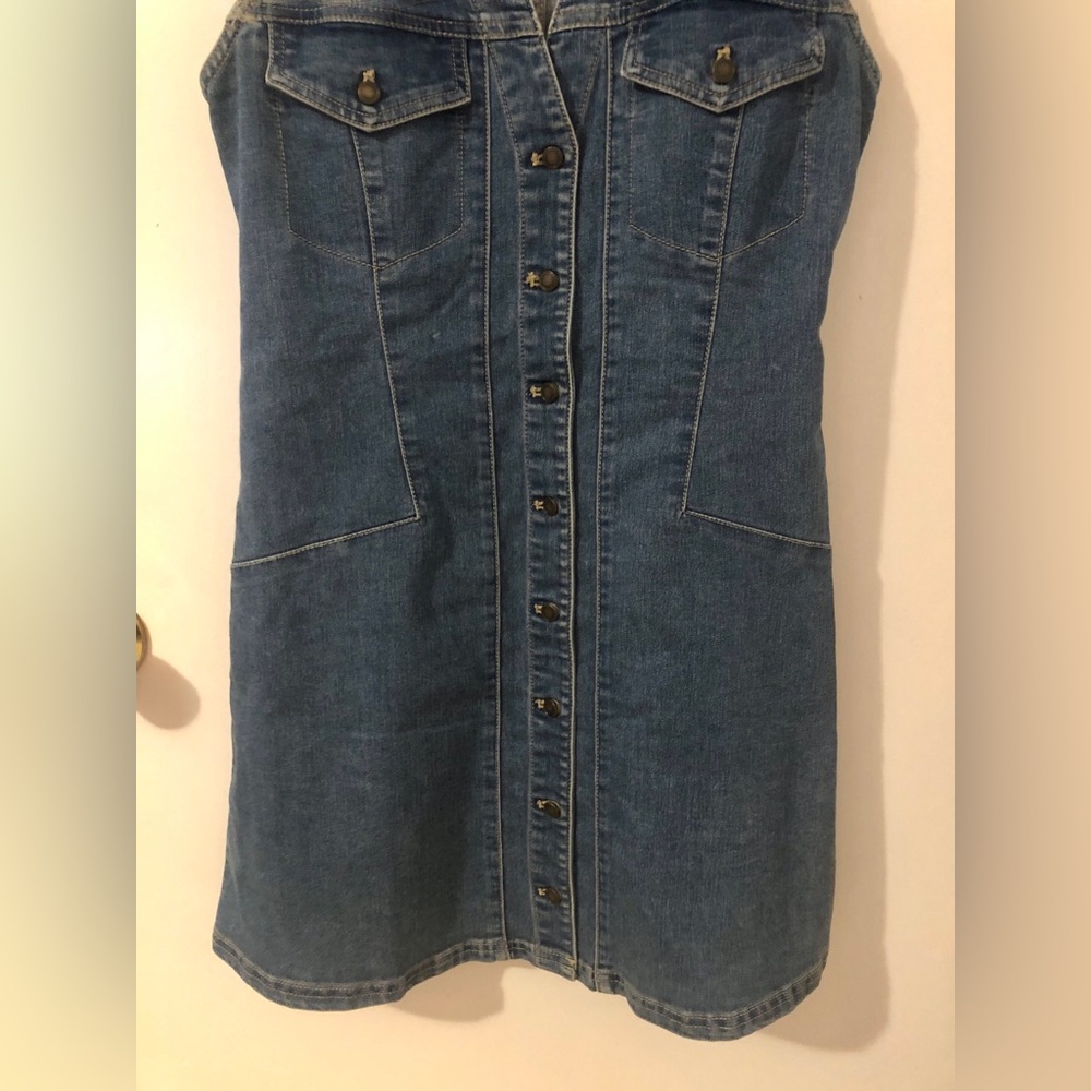 Free People Blue Button-Front Mini Denim Dress size 2 grunge sleeveless v neck - Picture 3 of 9